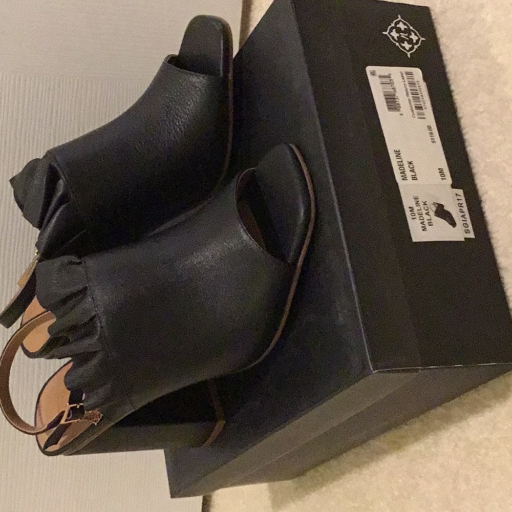 Nanette Lenore leather mules